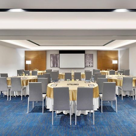 מלון Fairfield By Marriott Bengaluru Whitefield מראה חיצוני תמונה