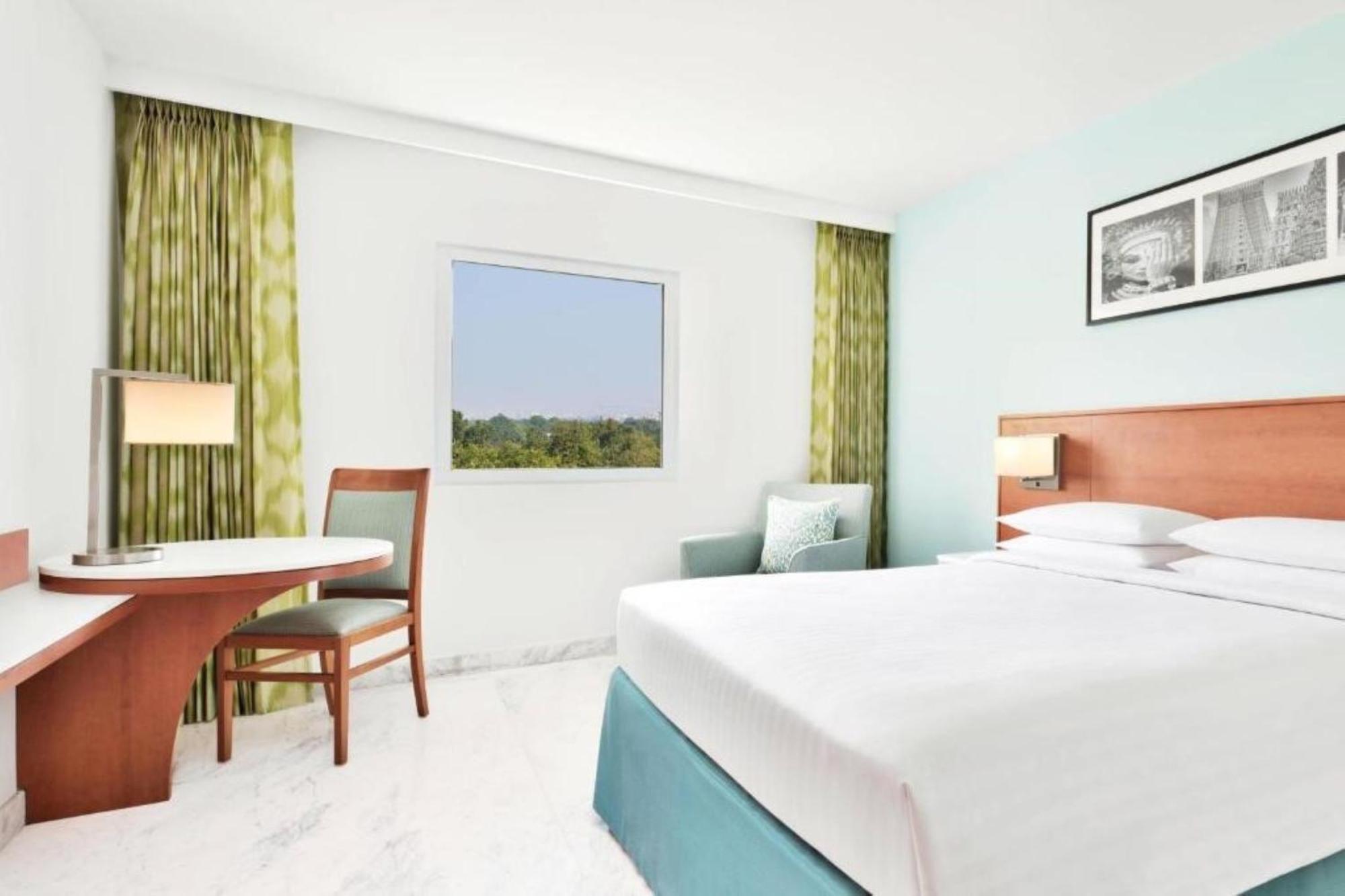 מלון Fairfield By Marriott Bengaluru Whitefield מראה חיצוני תמונה