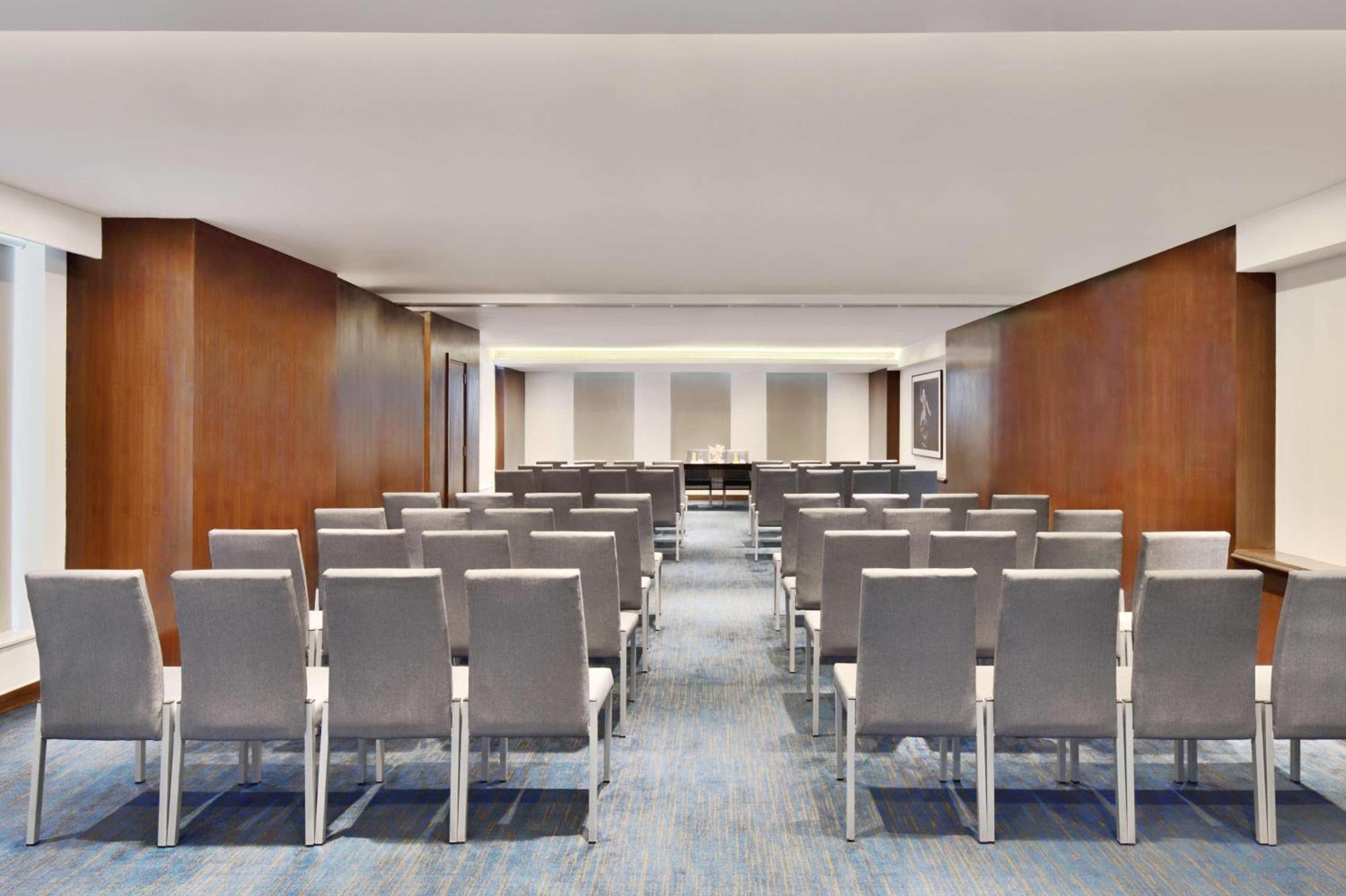 מלון Fairfield By Marriott Bengaluru Whitefield מראה חיצוני תמונה