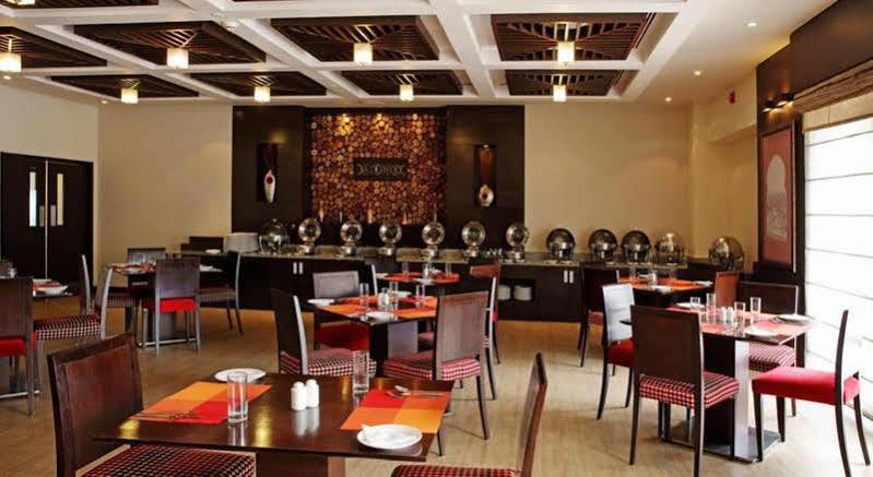 מלון Fairfield By Marriott Bengaluru Whitefield מראה חיצוני תמונה